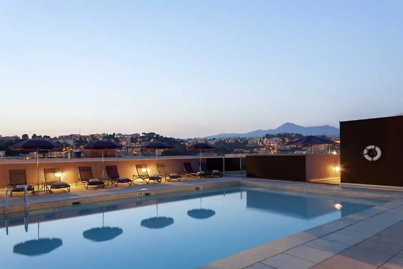 Nh Nice Hotel